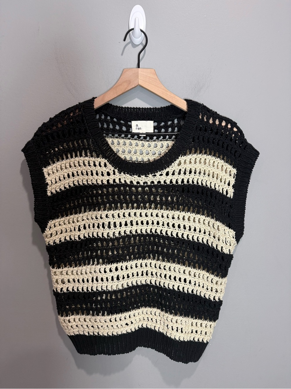a.ren Black Cream Striped Crochet Open Knit Sweater Vest Top S
